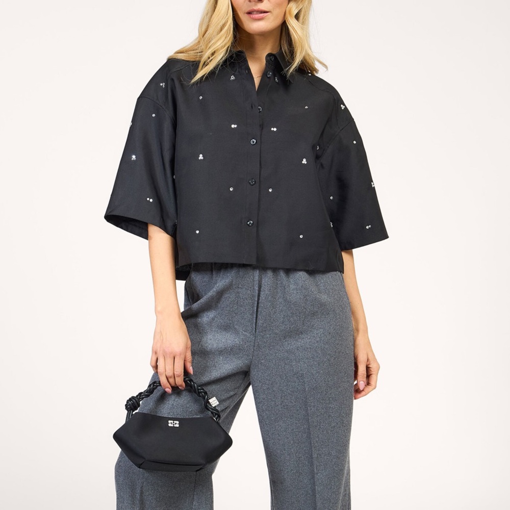 Second Female blouse in S